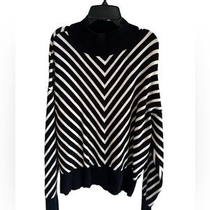 New York & Co Black & White Medium Herringbone Sweater. Like New!